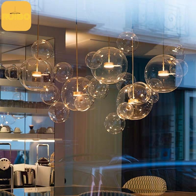 Стеклянная подвесная люстра. Люстра Giopato & Coombes Bolle Linear Chandelier 14 Bubble. Люстра Glass Bubble Chandelier. Giopato Coombes Bolle BLS 14l Chandelier. Светильник Bolle Linear 14 Bubbles Nickel.