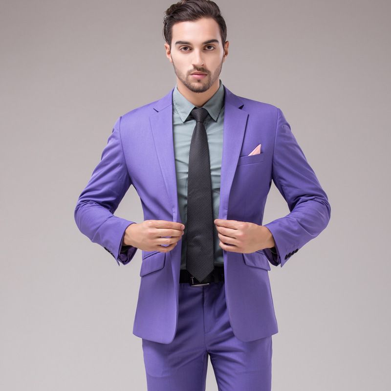Фиолетовый мужской цвет. Костюм мужской. Фиолетовый пиджак. Фиолетовый пиджак мужской. Фиолетовый костюм мужской.