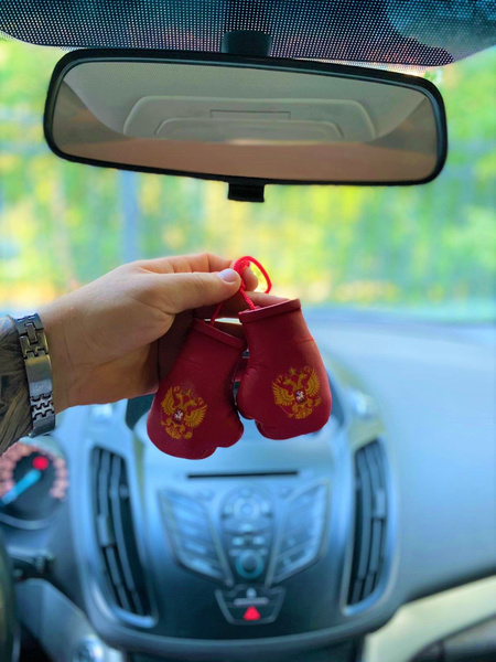 Подвеска боксёрские перчатки на зеркало в автомобиль - купить по ...