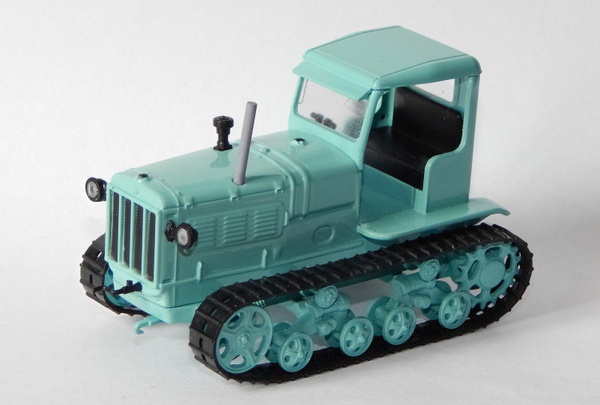 Масштабная модель Трактор СХТЗ-НАТИ 1:43 - купить с доставкой по ...