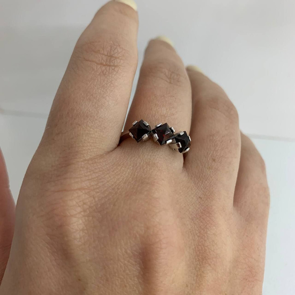 ROYAL GARNETS Кольцо Кольцо с гранатом. Дорожка. - купить с доставкой ...