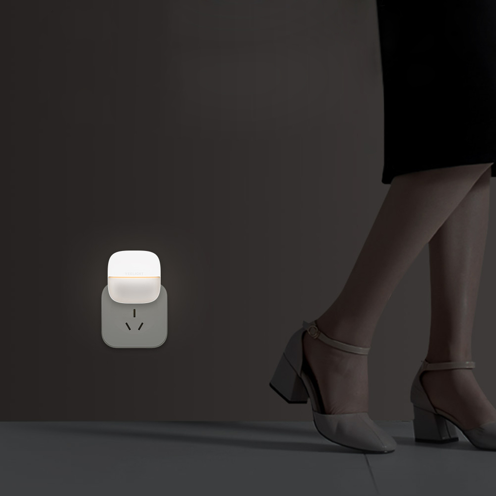 Yeelight plug in light sensor nightlight. Умный ночник Yeelight Plug-in Nightlight. Ночник Xiaomi Yeelight. Лампа-ночник Yeelight Plug-in Nightlight, белый. Ночник Xiaomi Night Light.