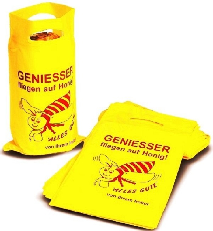 мешок вкусно и точка. пакет вкусно и точка. пакет из вкусно и точка. пакет с ручкой вкусно и точка. пакет с едой из макдональдса.