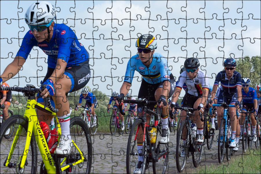 Велоспорт магазин. Профессиональный Велоспорт. Профессиональные велогонки. Москва велогонки 4 июня 2021.