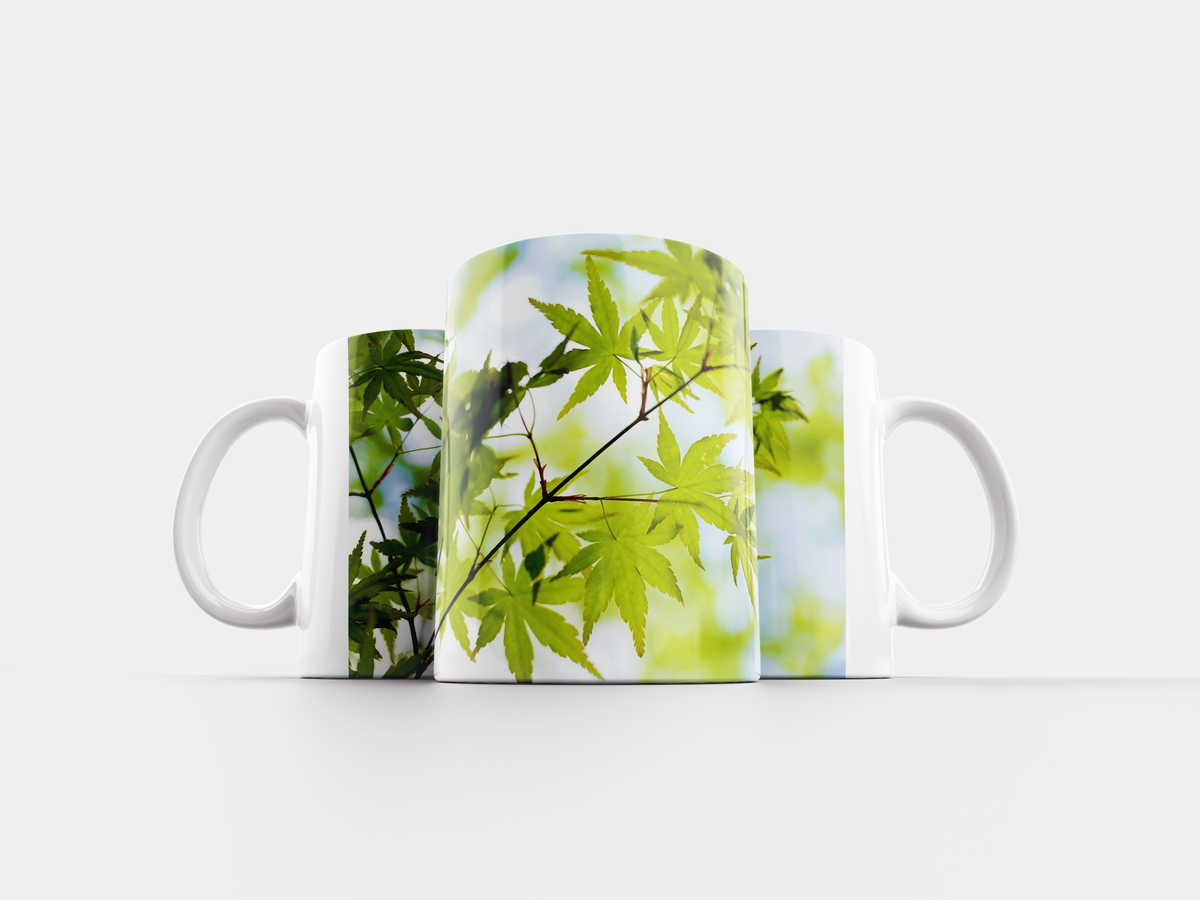 Кружки на листе. Кружка мята 350 мл. Чашка с листиком. Кружка 'лист'. Кружка 'лист'.