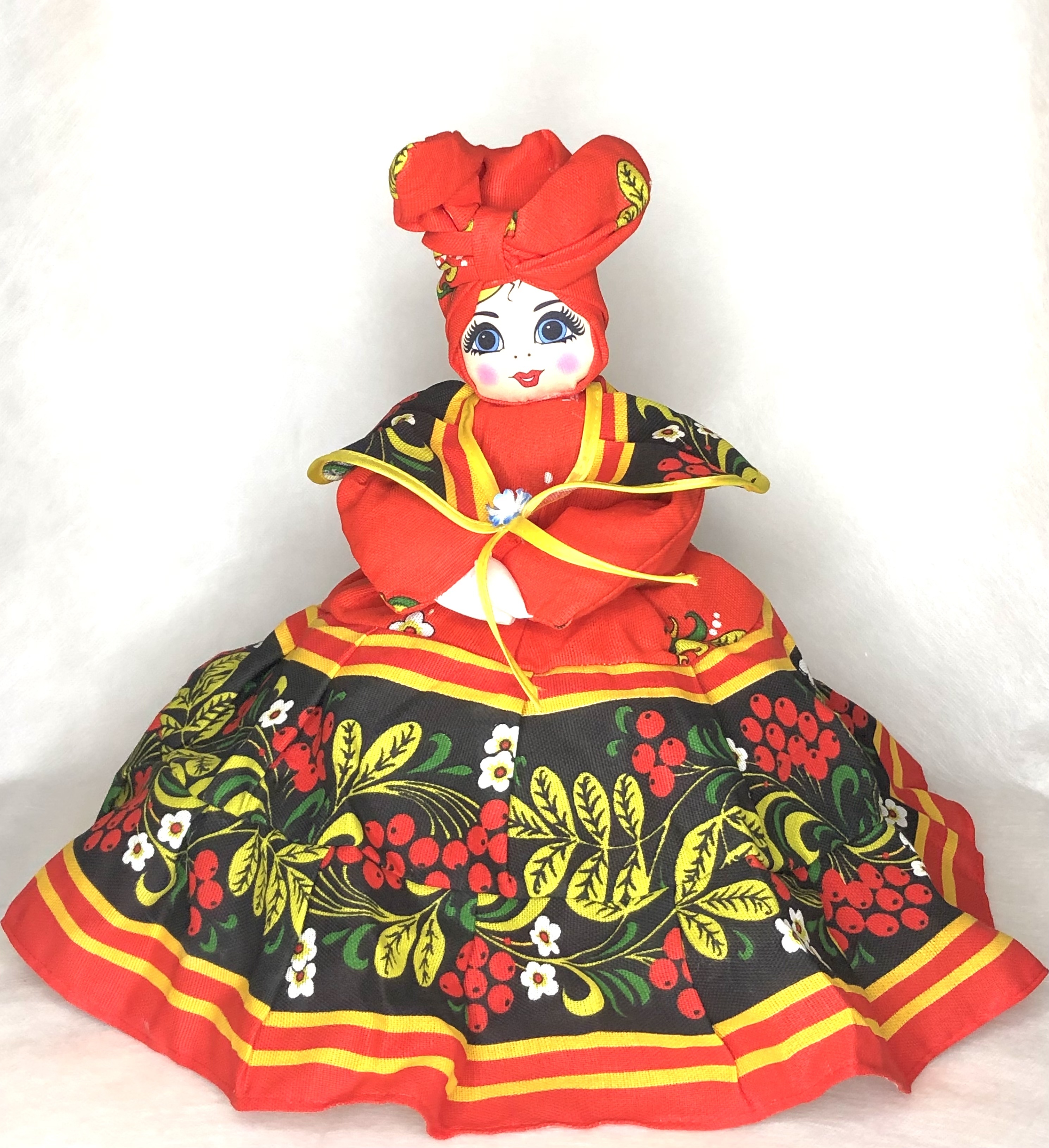 Кукла на заварочный чайник «Солоха»