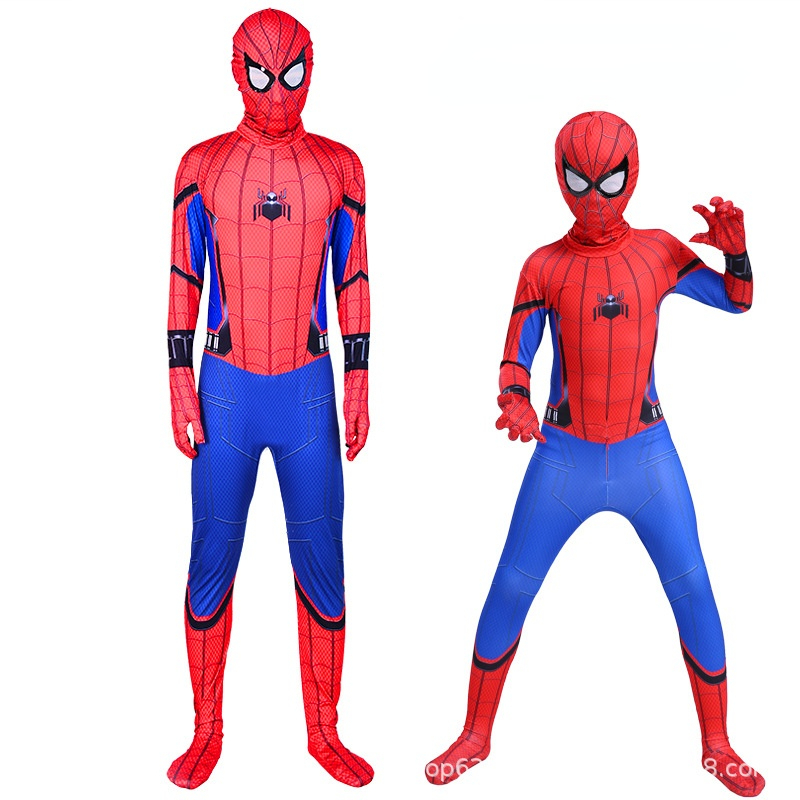 Baju spiderman. Человек покупает.