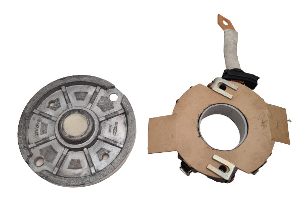 Разборка стартера 5722.3708. ВАЗ 21213, 21214 (Нива) / e9dbbe