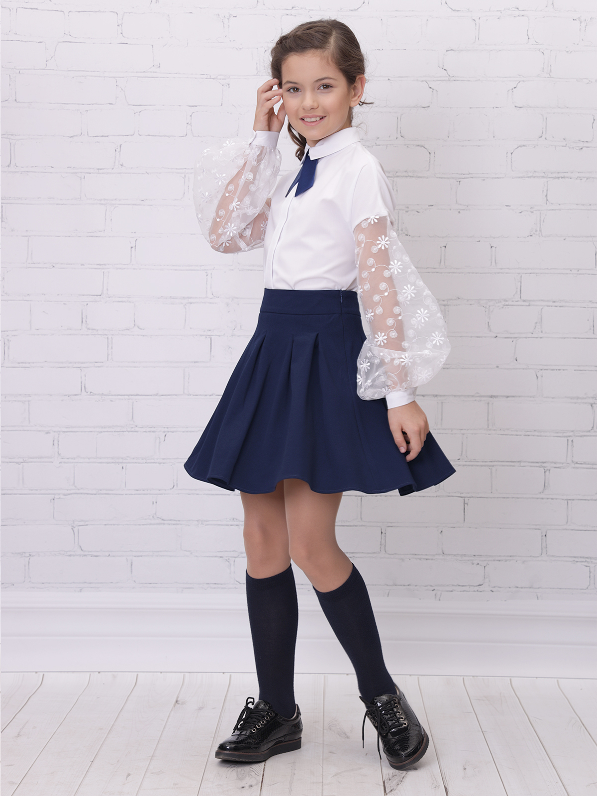 Девочка юбка школа. Skylake кембридж школьная форма. Школьная юбка для девочки. Школьная юбка рио комби шф-1558. Школьный костюм для девочки 12.