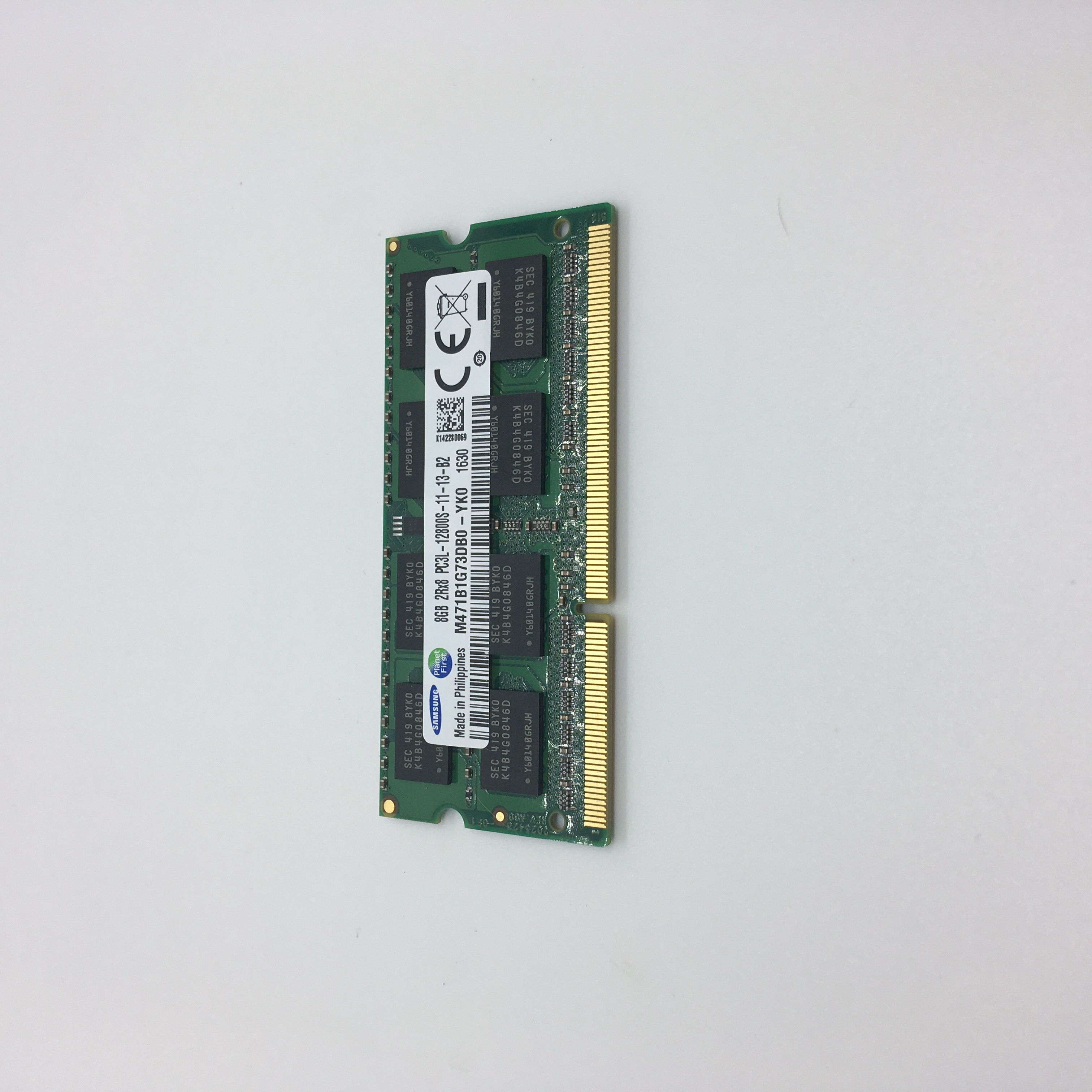 Samsung Оперативная память DDR3L 8 ГБ 1600 MHz SO-DIMM PC3L-12800s 1x8 ГБ  (M471B1G73DB0)