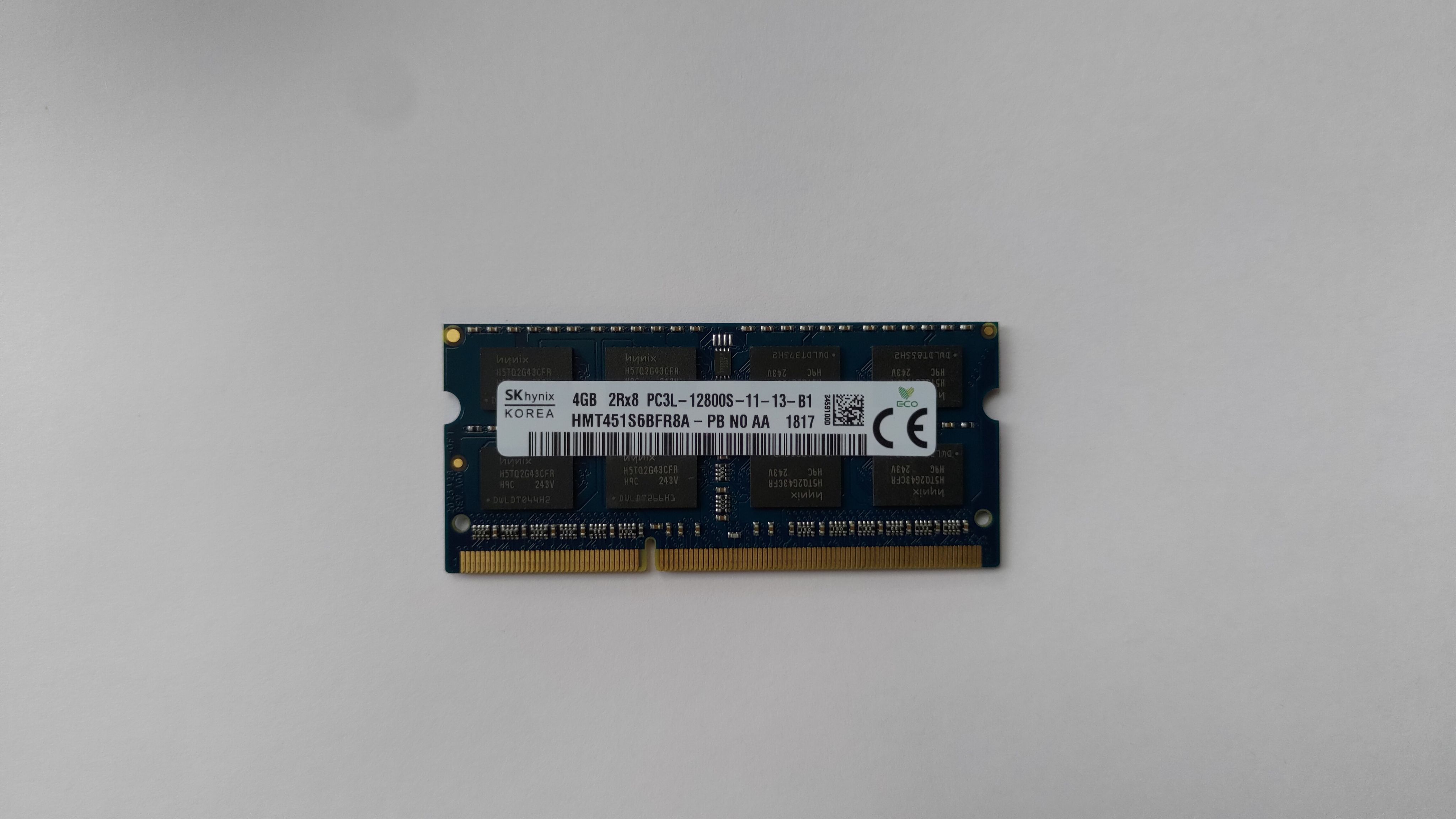 Hynix Оперативная память DDR3L 4GB 1600Mhz  HMT451S6BFR8A-PB So-Dimm PC3L-12800 1x4 ГБ (HMT451S6BFR8A-PB)