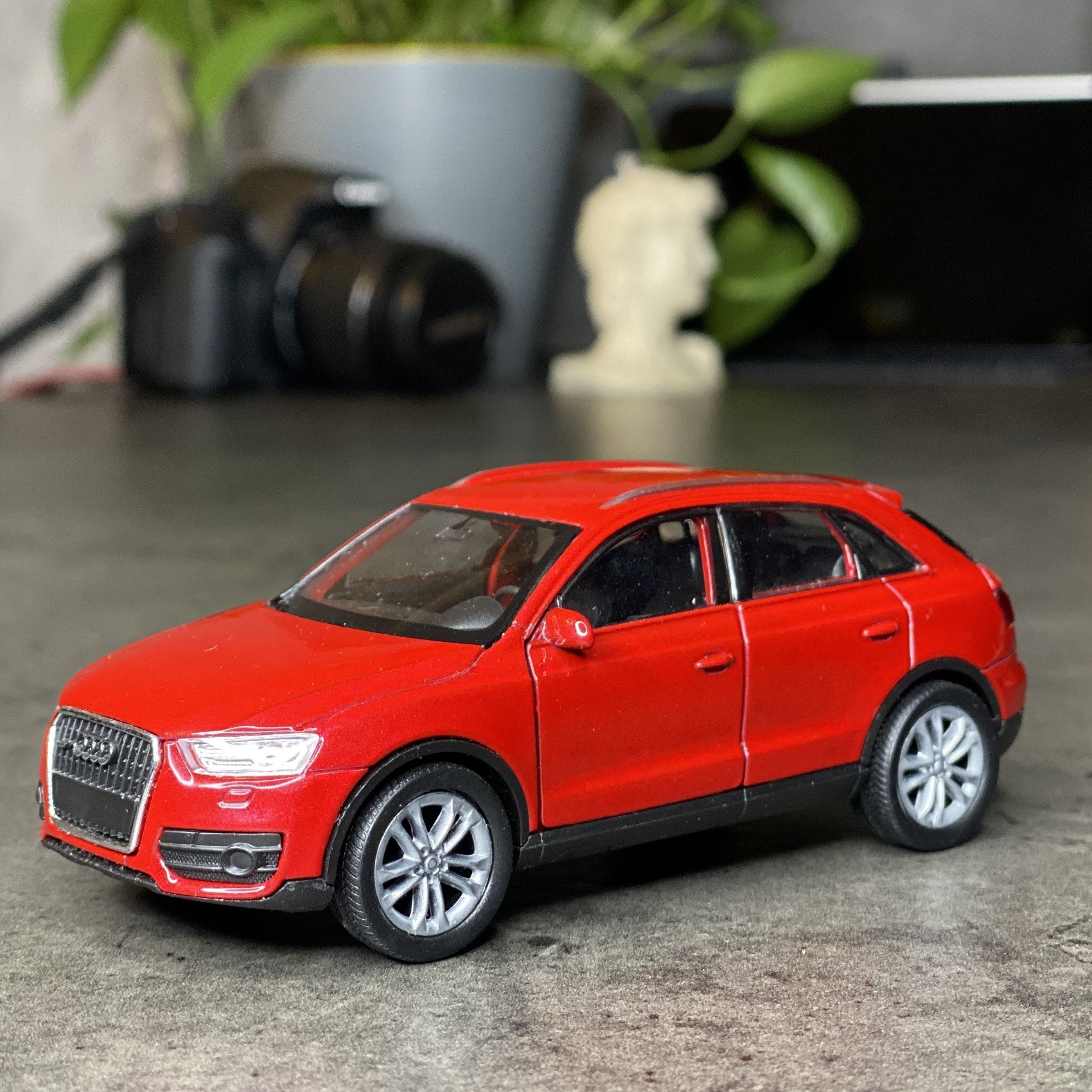 Игрушечная ауди. Welly Volvo xc90. Модель машины Welly Volvo xc90. Welly Volvo xc90 (43688). Легковой автомобиль Welly Volvo xc90.