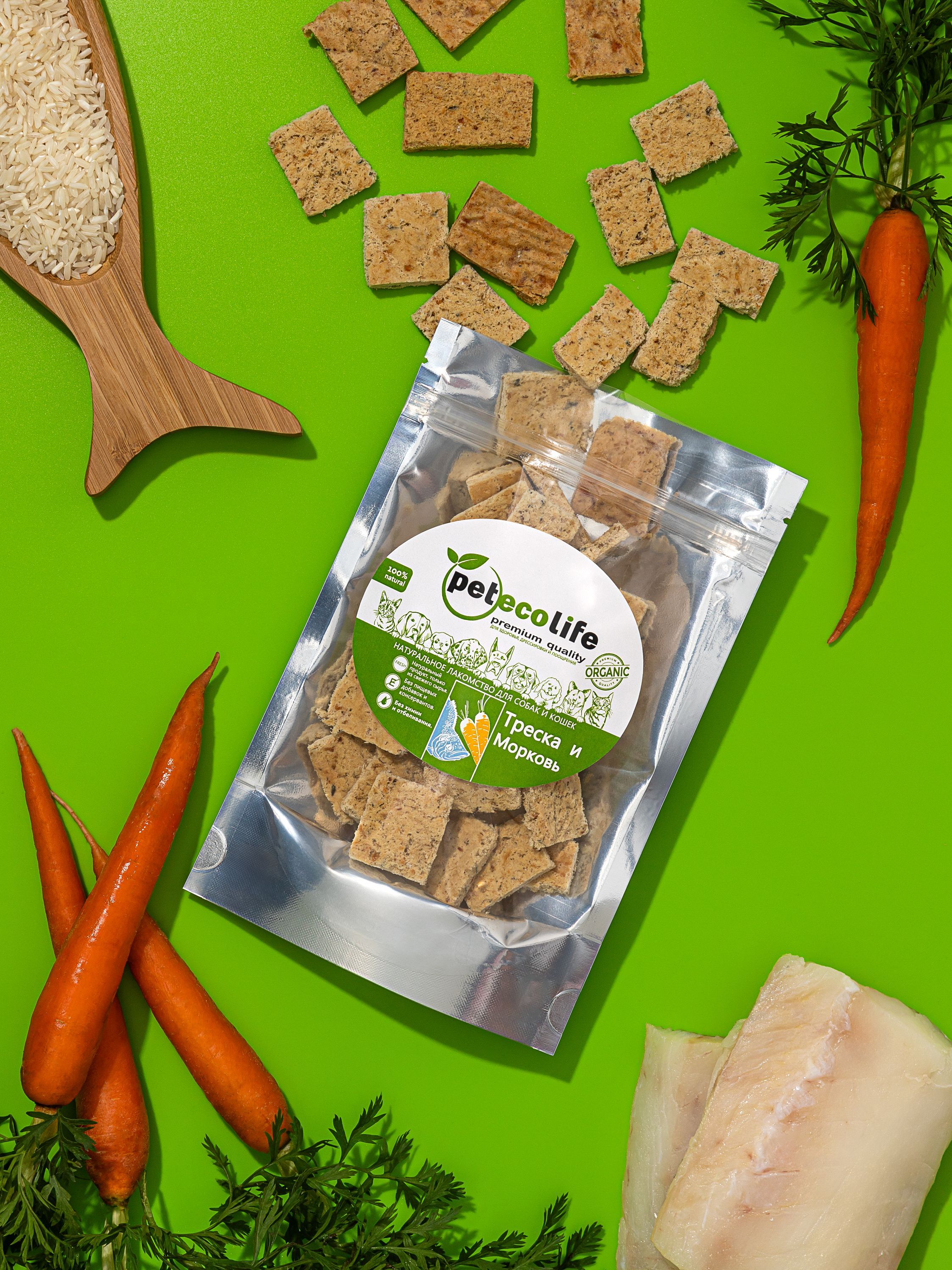 Лакомства для собак и кошек petecolife Печенье Треска+Морковь 200 гр. Вкусняшки для собак Треска