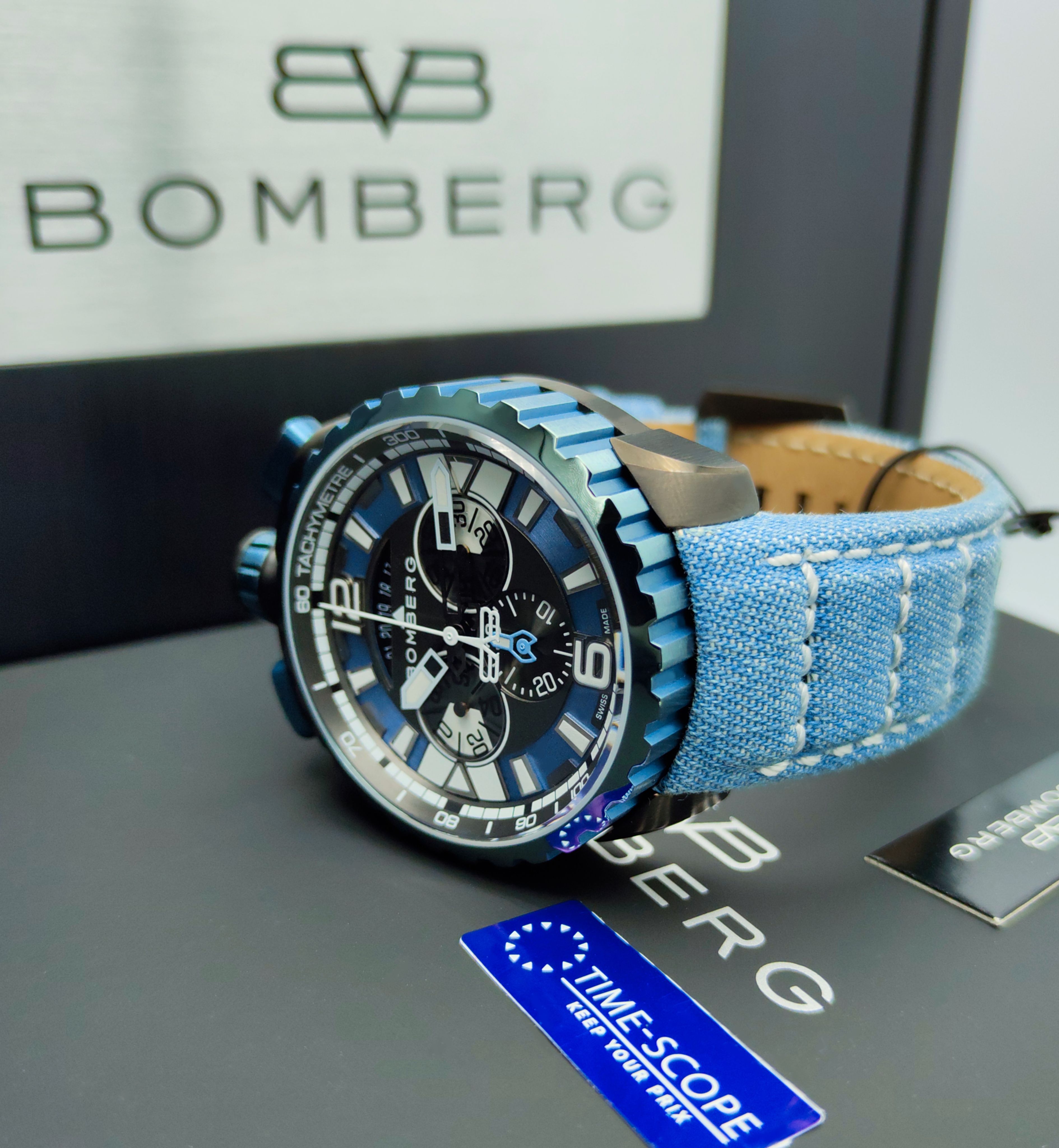 Оригинальные часы наручные мужские Bomberg Bolt-68 Quartz Chronograph  BS45CHPBLGM.050-3.3 . Кварцевый хронограф. Часы для мужчин производства ...