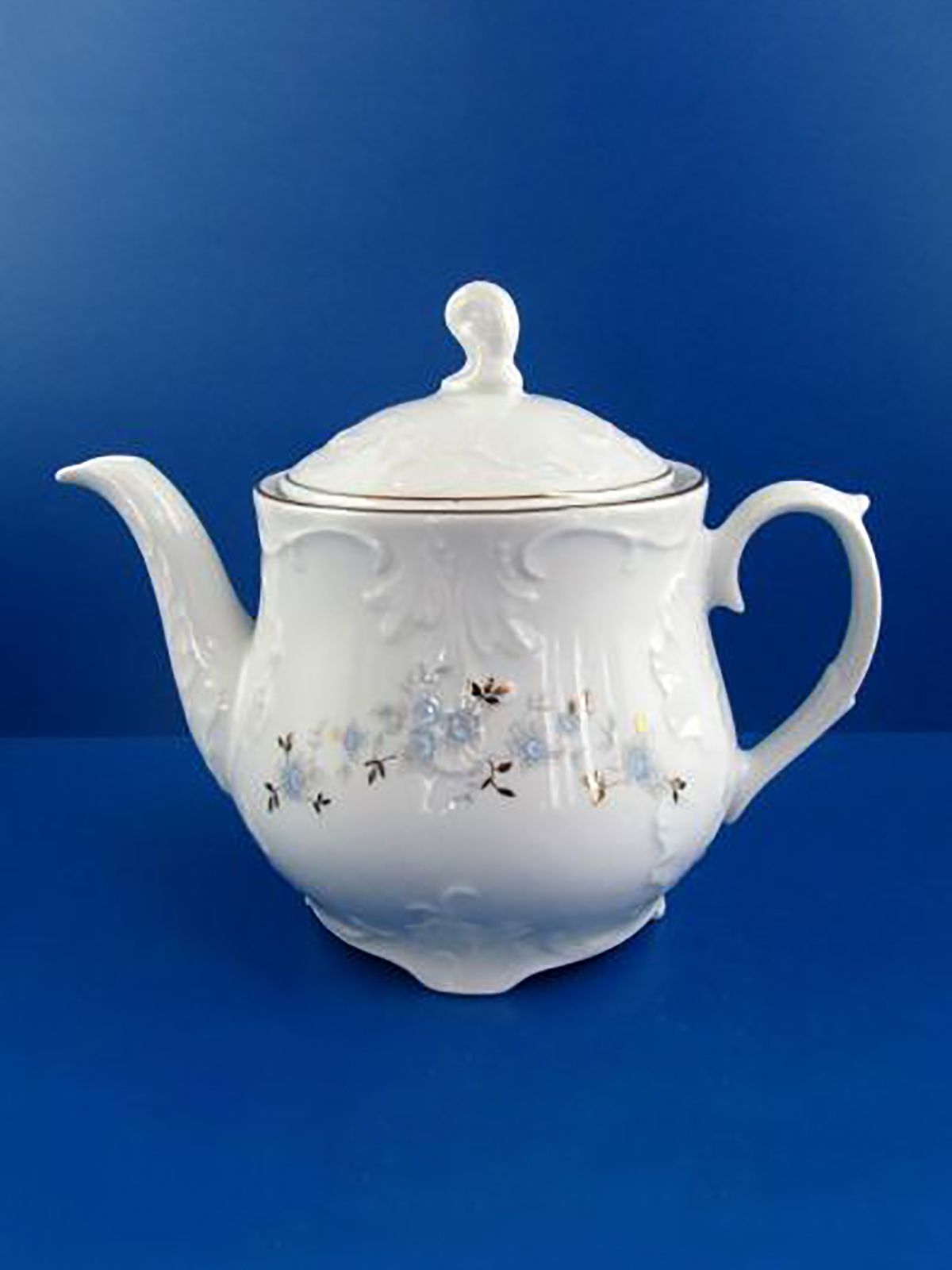 Кофейник 1л. Соусник германия фарфор. Villeroy boch супница охота и пастбище. Кофейник 1,75л "ювел голубой ". Чайник 400 мл пьюрити bauscher.