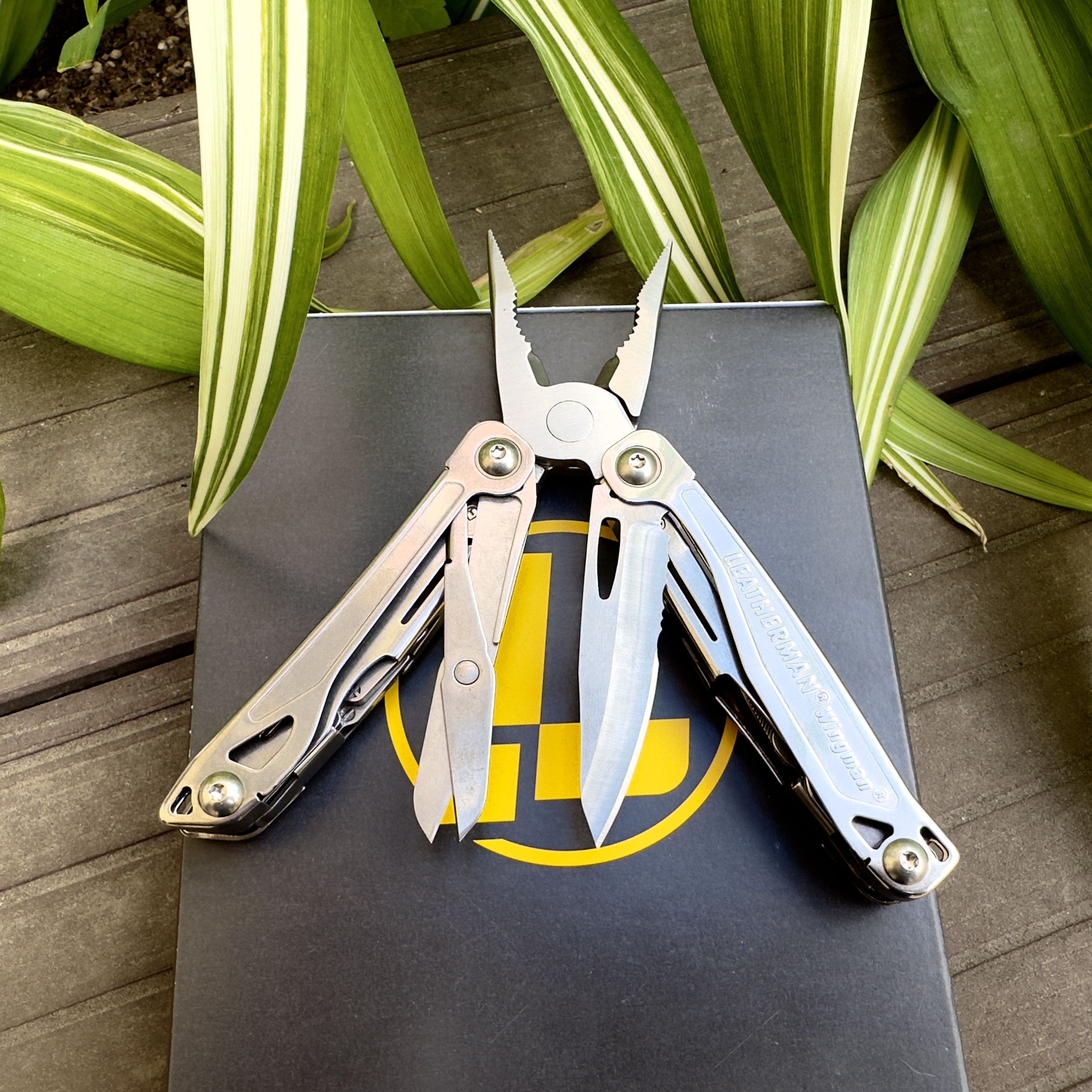 Мультитул Leatherman Wingman