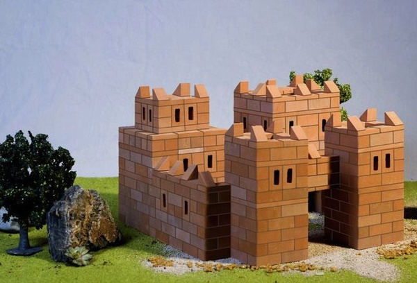 Конструктор из настоящих кирпичиков Brickmaster "Замок", 514 деталей ...