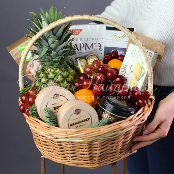 Подарочная продуктовая корзина "Азбука вкуса" для дня рождения ...
