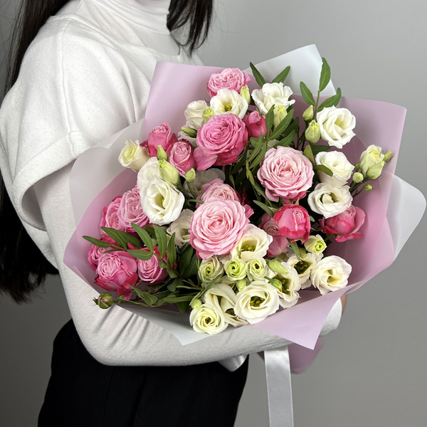Кустовая роза, Эустома, Писташ ALMOND ROSES, цвет разноцветный, 7 шт ...
