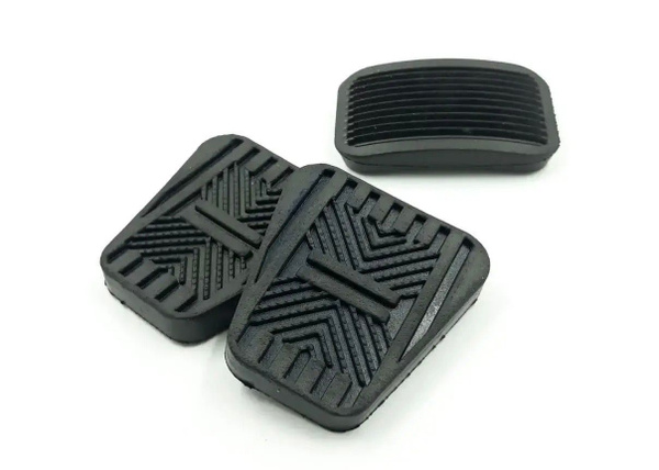 Накладки на педали газ, тормоз , сцепление ВАЗ 2110 / 2111 / 2112 ...