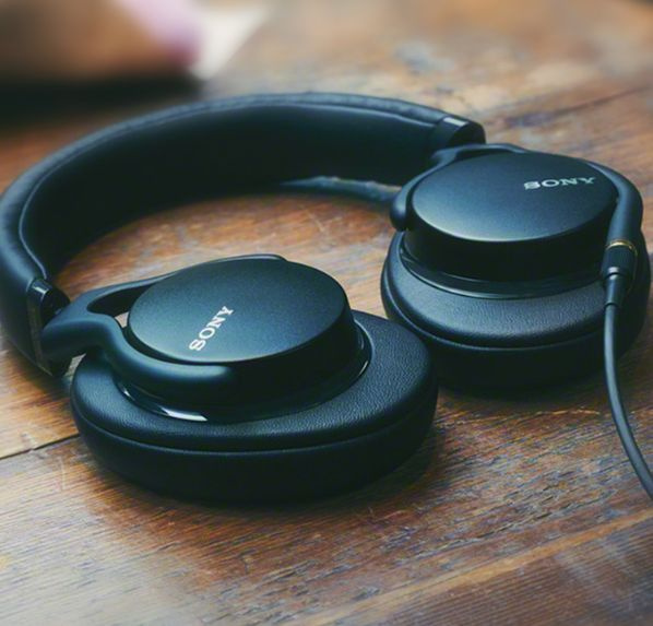 Наушники Накладные Sony MDR-1AM2 - купить по доступным ценам в интернет ...