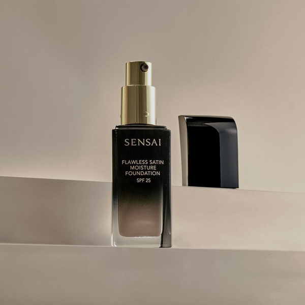 Sensai Тональный Крем Flawless Satin Купить