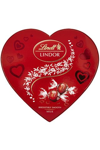 Шоколадное сердце конфеты Lindt Lindor irresistibly smooth из молочного ...