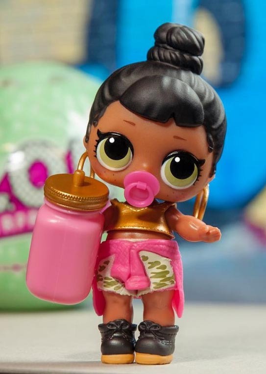 Honey bun lol doll discount