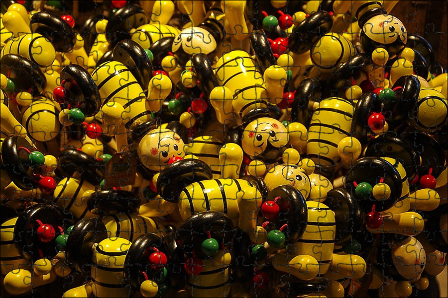 Пчела игрушка. Деревянная пчела. Купить пчела деревянная