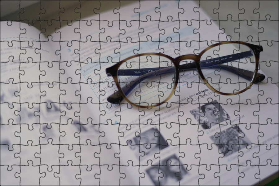 Язык это очки. Eyesight blur. Проза арабские очки. Терминология картинки для презентации. Язык это очки.