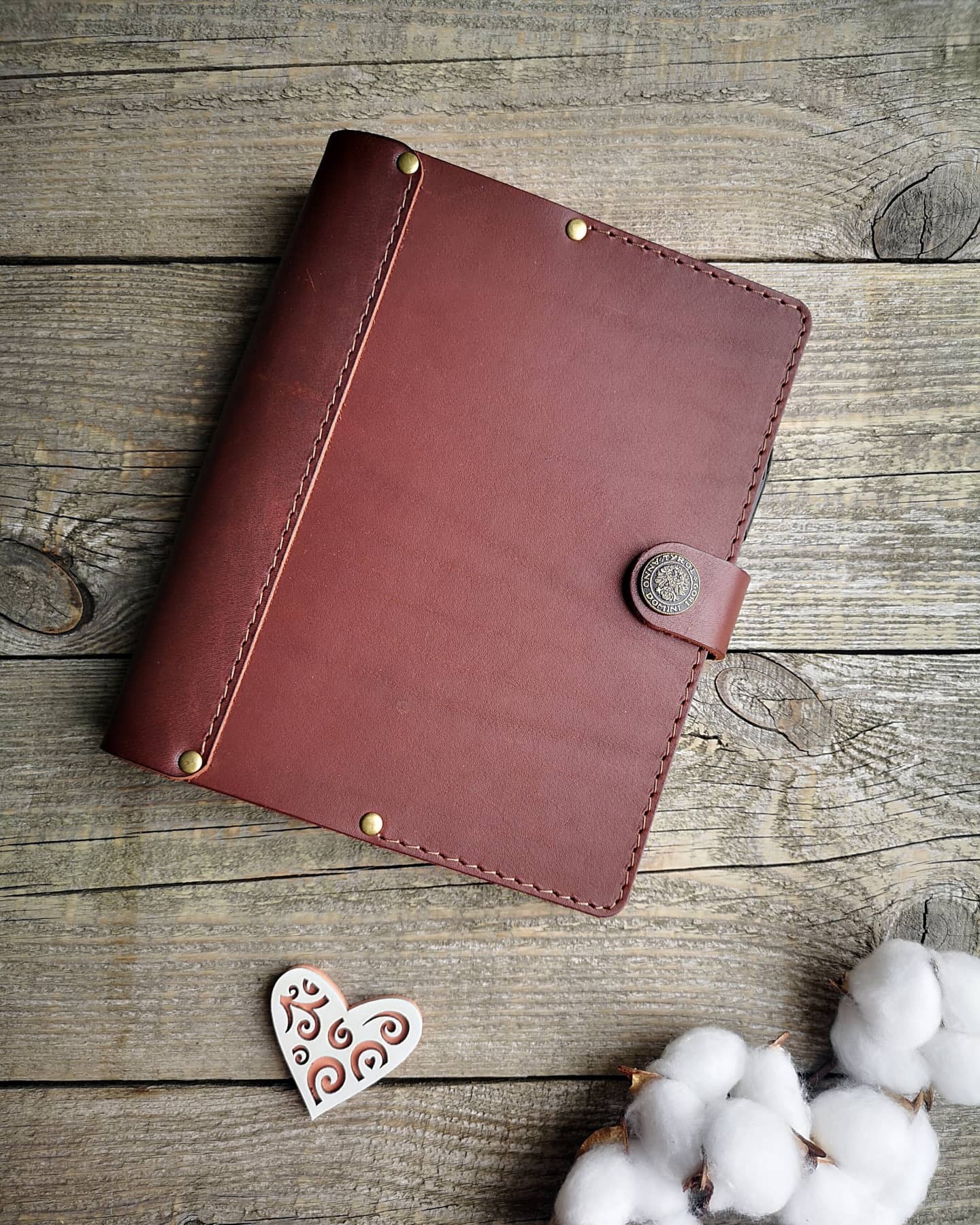 блокнот из кожи. блокнот из кожи ручной работы. блокнот кожа. кожаный блокнот. кожаный блокнот.