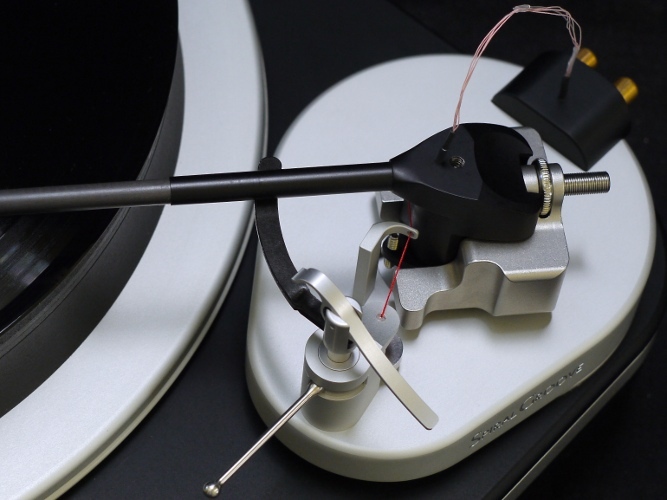 Тонарм это. Тонарм это. Sme m2-9. Тонарм morch dp-8. Тонарм для проигрывателя винила.