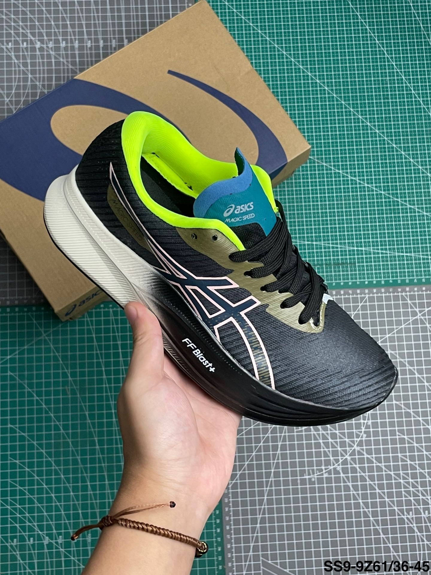 Асикс каяна 14. ASICS Magic Speed 2.