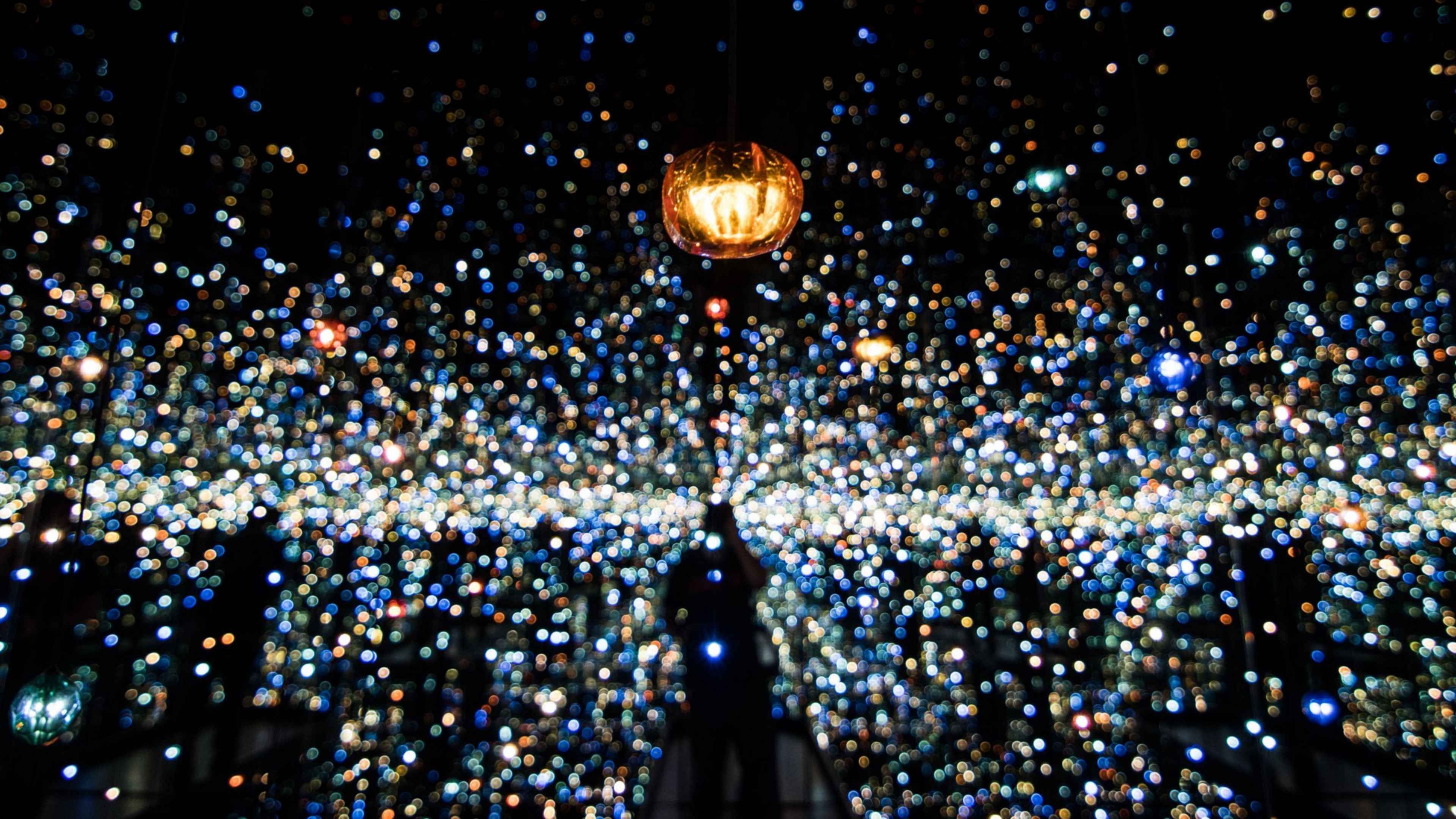 Отраженные огни. Light glare. Телефон отсвечивается бликами на телефоне. Прикольные идеи для спальни в тока бока. Как сделать все локации в тока бока