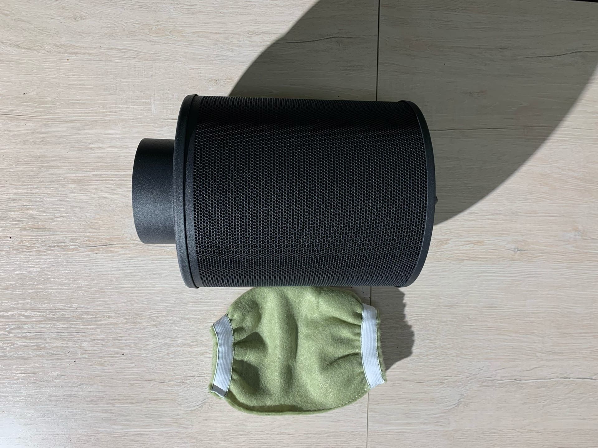 Угольный фильтр клевер-м 160м3/100. Угольный фильтр для вентиляции 100 мм. Угольный фильтр 600 м3. Угольный фильтр 100. Угольный фильтр для гроубоксов.