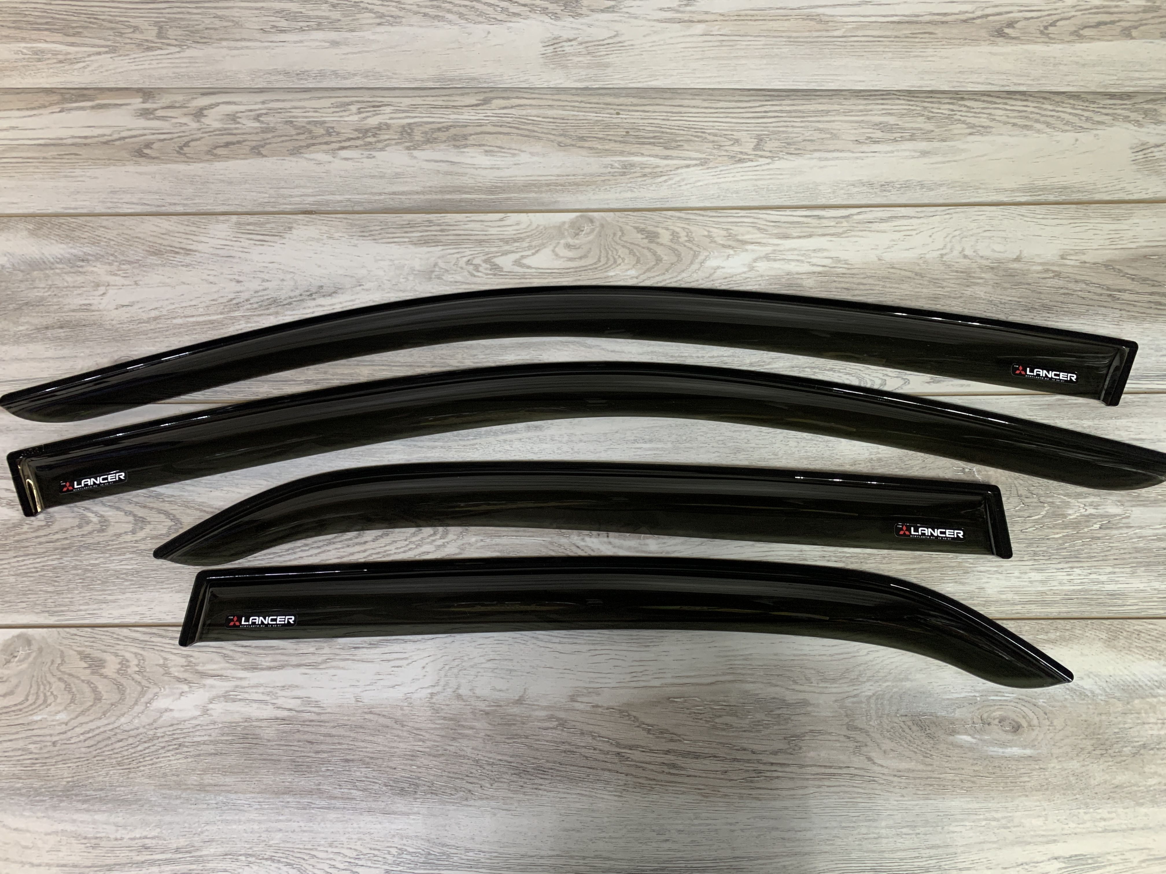 Боковые ветровки на кия рио 3. Дефлекторы cobra tuning лансер 10. Дефлектор лансер. Дефлектор лансер 9. Дефлекторы окон митсубиси лансер 10.