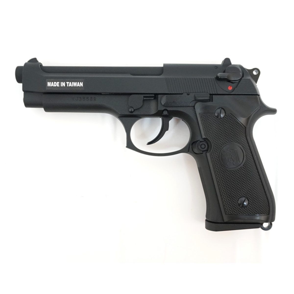 Страйкбольный пистолет KJW Beretta M9 Gas GBB