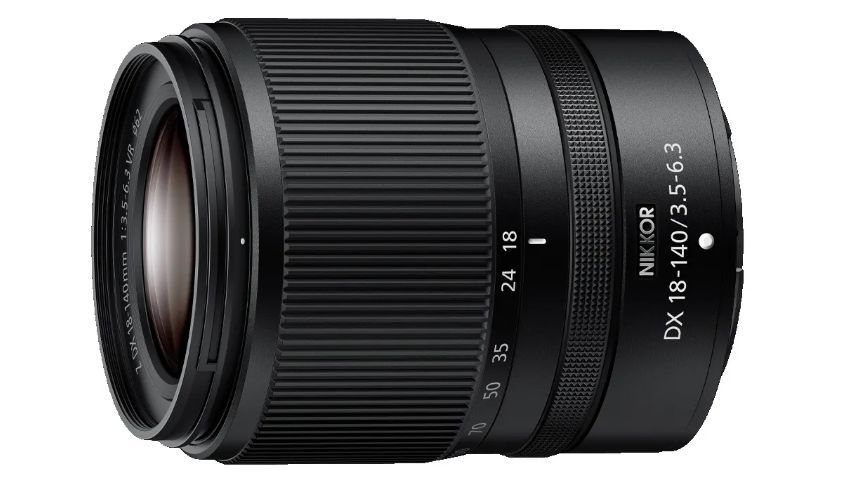 Nikkor z DX 50-250mm f/4.5-6.3 VR. Sigma 85mm 1.4 Art.