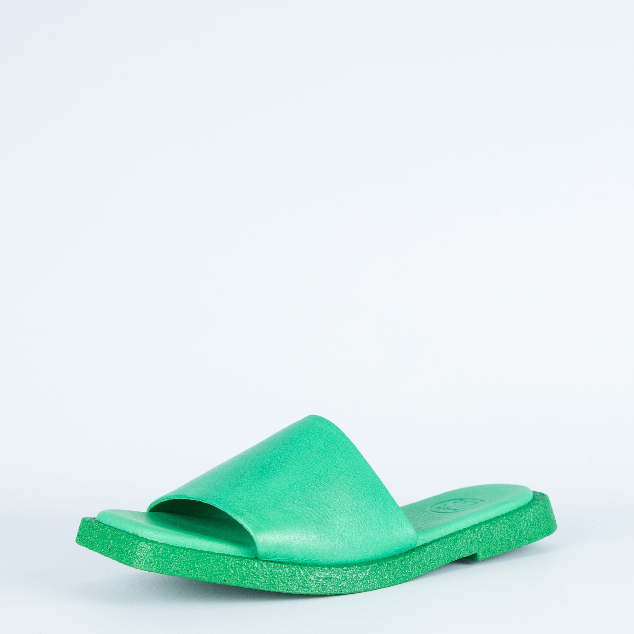 Шлепки лакост мужские зеленые. Шлёпок зелёный. Puma шлепанцы popcat. Шлепки лакост мужские. Шлепки house brand зеленые.