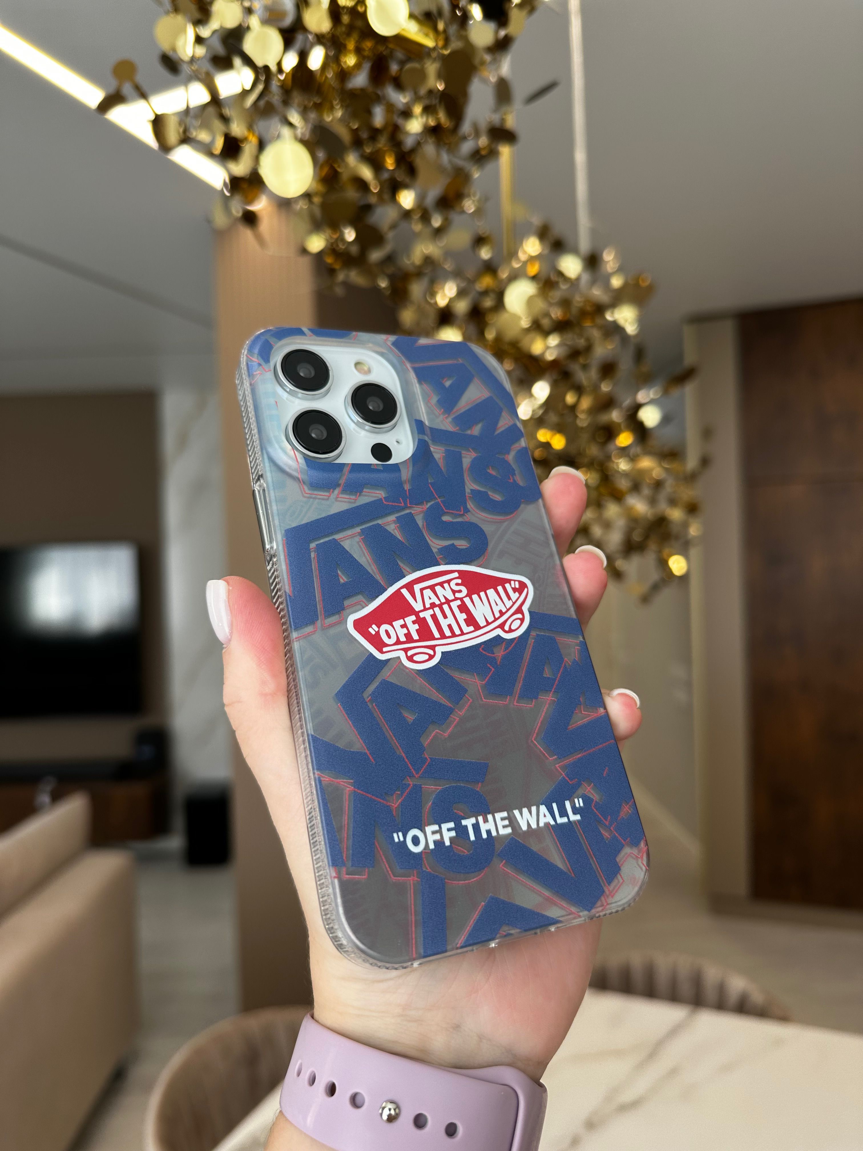 Чехол для iPhone 14 Pro Max VANS off the wall - купить с доставкой по  выгодным ценам в интернет-магазине OZON (1024603572)