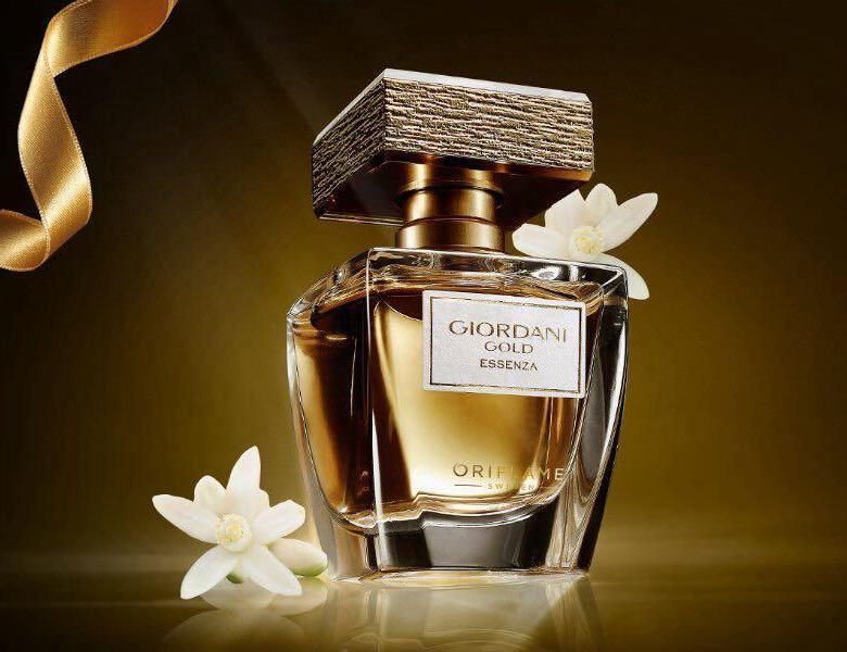 Oriflame parfum. Духи Орифлейм Джордани Голд Эссенза. Парфюм Giordani Gold Essenza. Парфюмерная вода Giordani Gold Essenza 50мл. Орифлейм духи Джордани Голд Essenza.