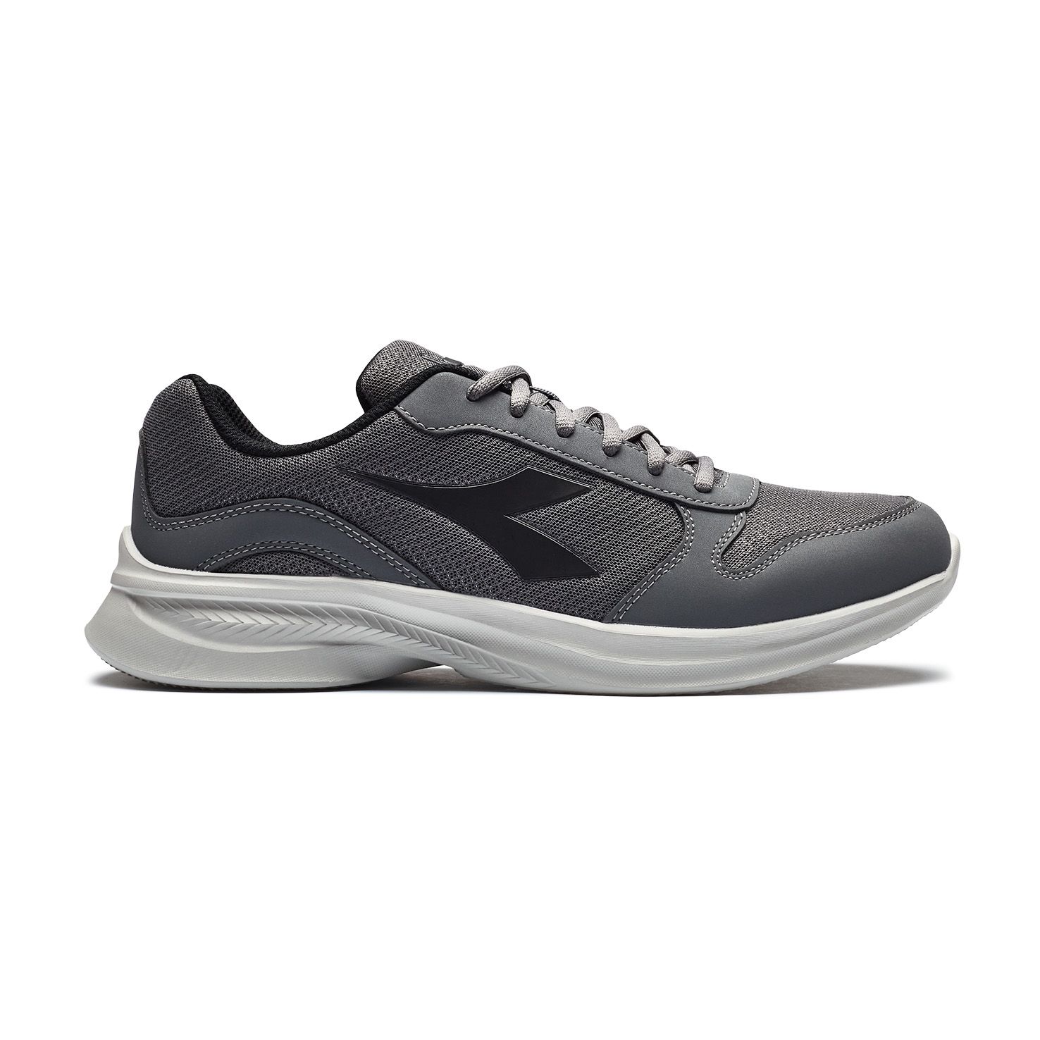 Diadora black best sale