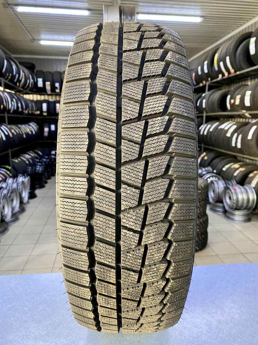 Шины Maxxis 215 Купить