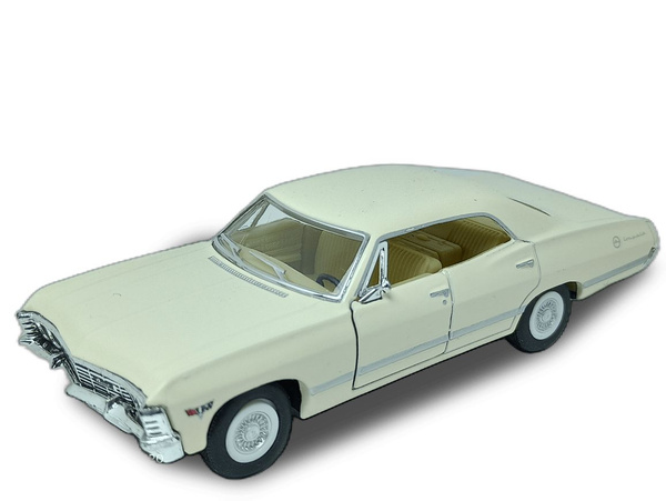 Машинка металлическая инерционная 1967 Chevrolet Impala (Шевроле Импала ...
