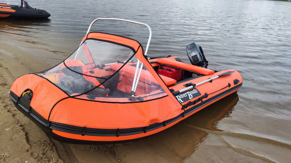 Комплект Лодка ПВХ RiverBoats RB-370 НДНД с носовым тентом и мягкими ...