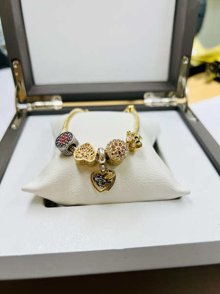 Azimut C.O. Jewelry and Accessories Браслет для шармов - купить с ...