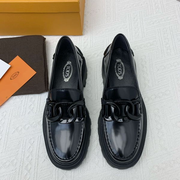 Лоферы TOD'S - купить с доставкой по выгодным ценам в интернет-магазине ...