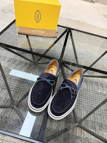 Лоферы TOD'S - купить с доставкой по выгодным ценам в интернет-магазине ...