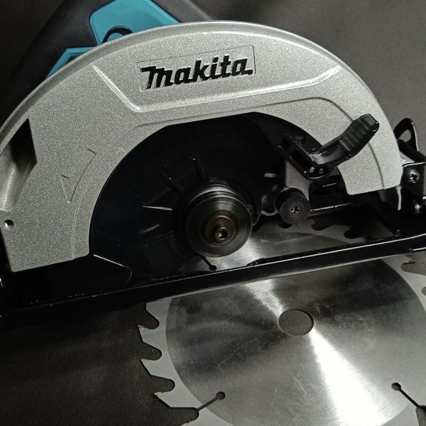 Циркулярная дисковая пила Makita / Циркулярка Макита (5200 об/мин, 1200 ...
