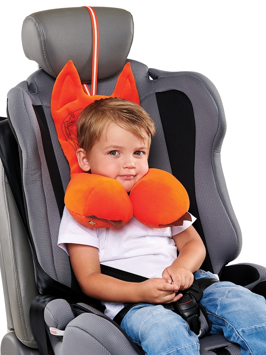 Кресло для ребенка в машину с 1 года